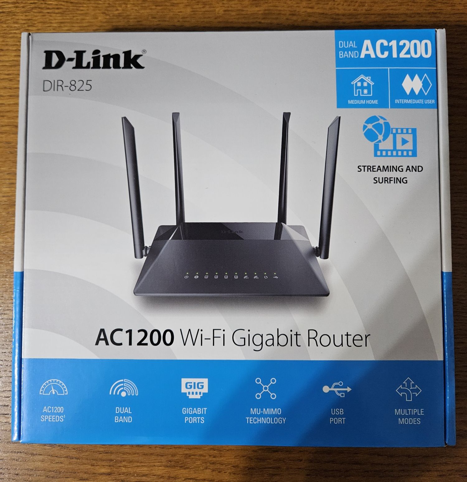 Модем D-Link DIR-825