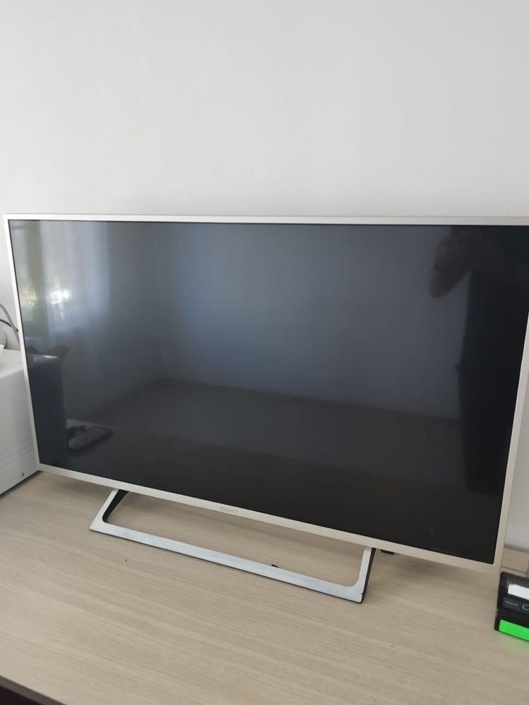 TV SONY BRAVIA  functionabil