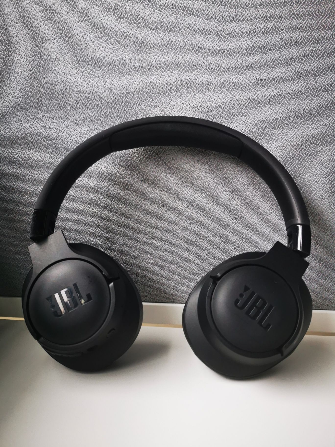 Casti audio JBL over ear
