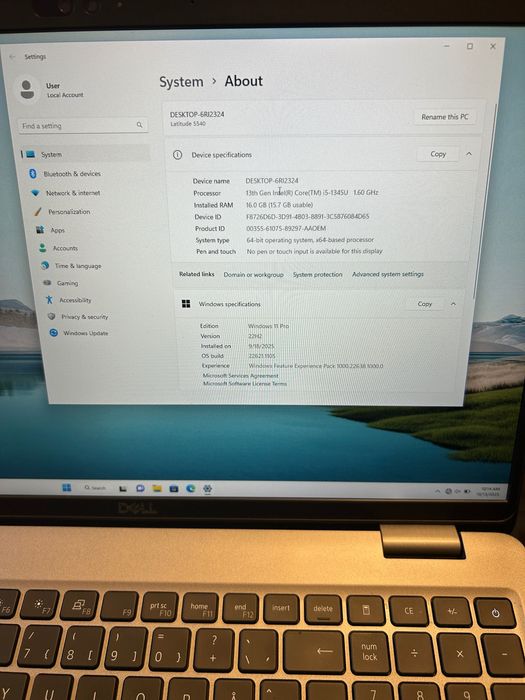 Laptop ca nou DELL Latitude 5540,Intel I5 gen 13, SSD 512GB baterie 8h