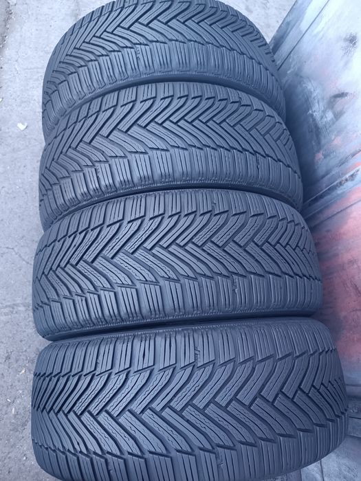 225/50/17 Michelin