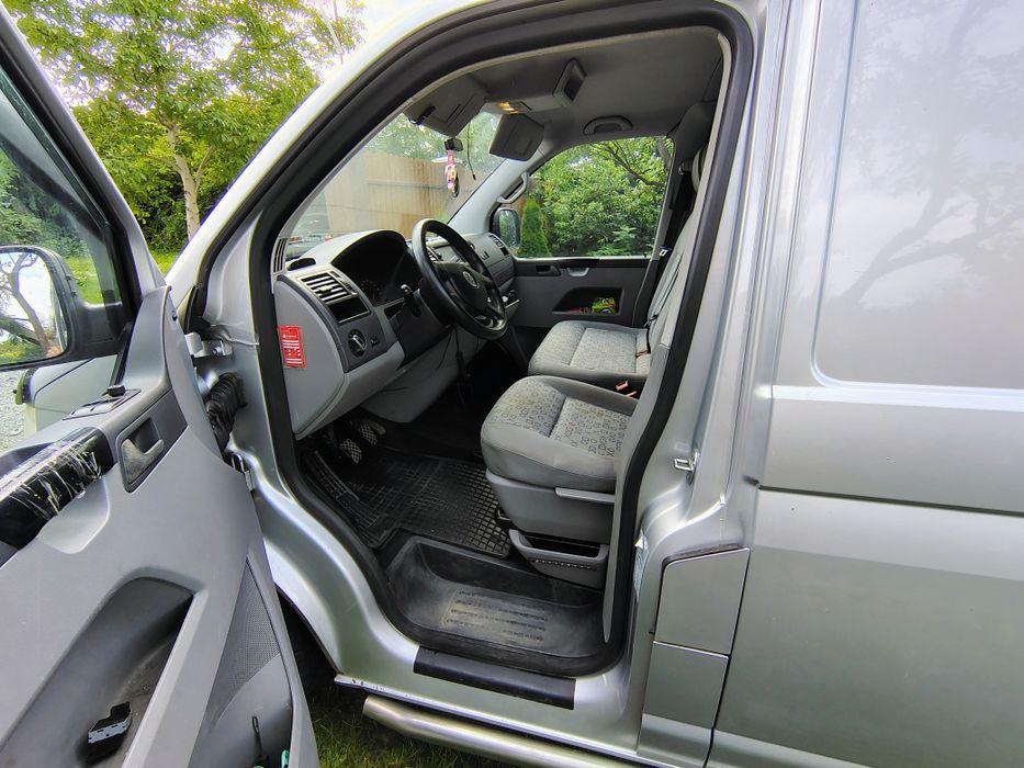 VW T5 2007 motor pe pinioane