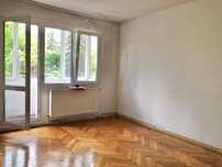 Vînd ap 3 camere