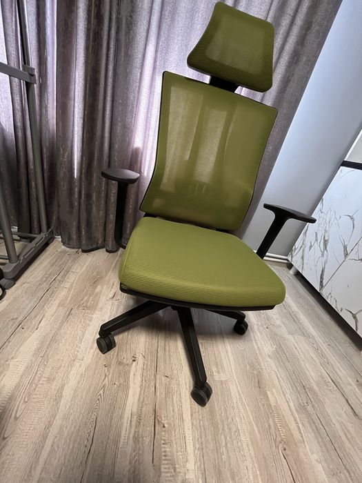 Scaun de birou rotativ, ergonomic GENOVA