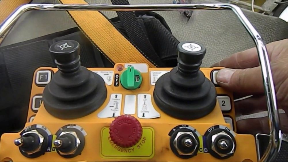 Козловой кран 16т с управлением джойстика