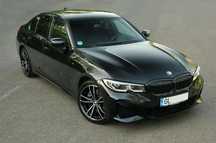 BMW M3 // BMW M3 3.0 benzina 374CP Mild Hybird ///