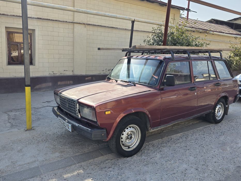 Vaz 2104 yaxshi xolatda