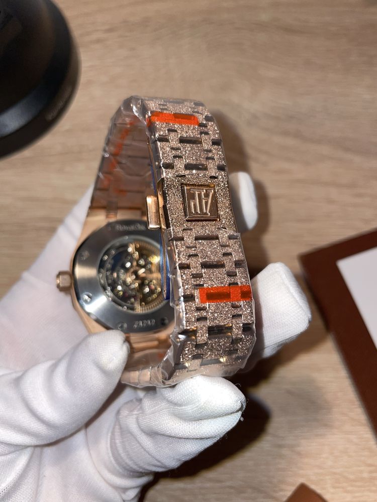 Audemars Piguet Royal Oak Skeleton Forsted Rose Gold *Лимитиран*