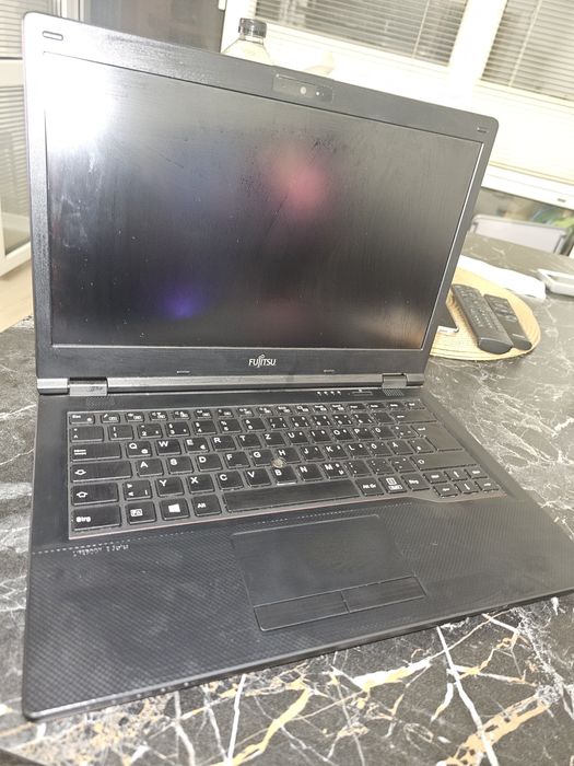 Fujitsu Lifebook e449
