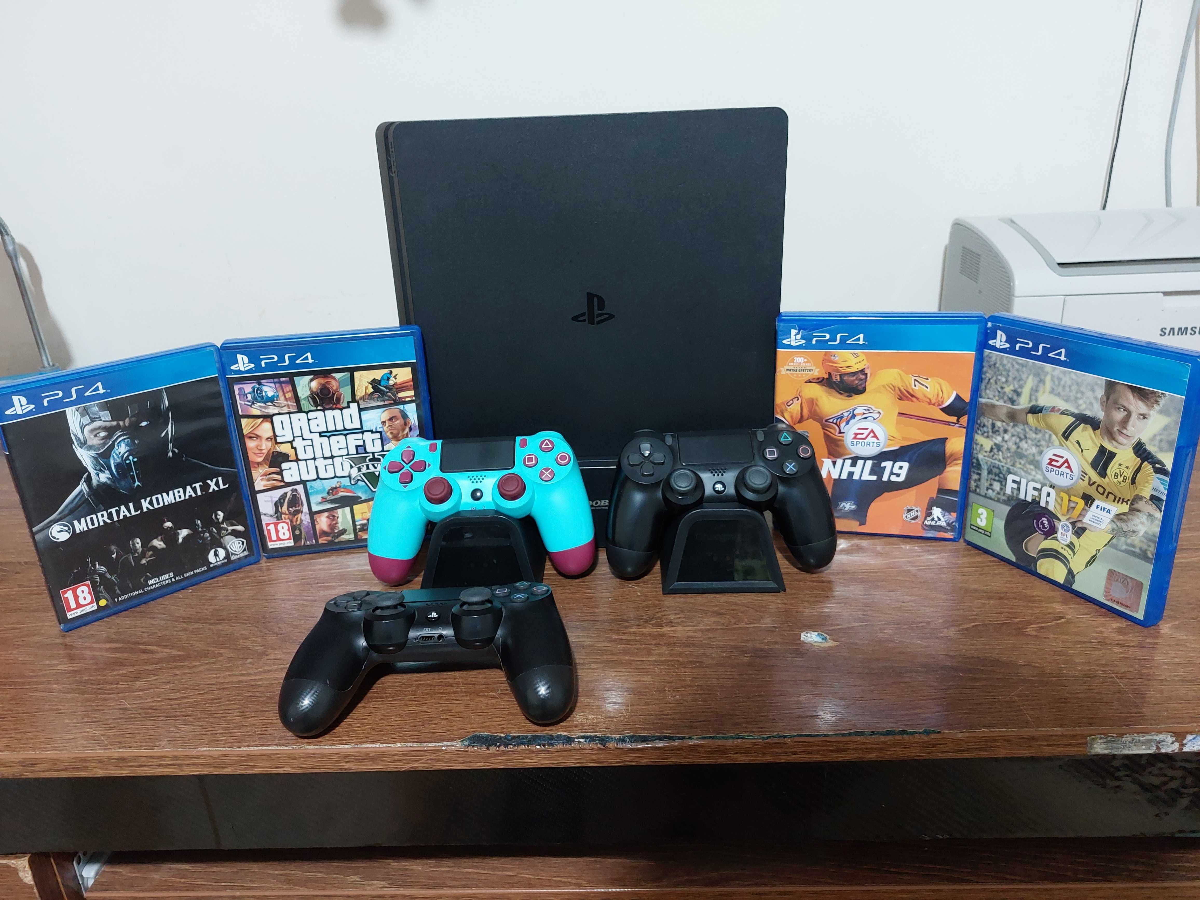 PlayStation 4 Slim 1TB