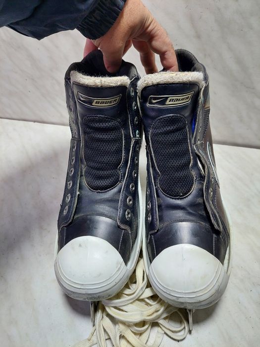 Patine 817 hochei hochey Bauer Nike pt portar marime 45,5 (29 cm)