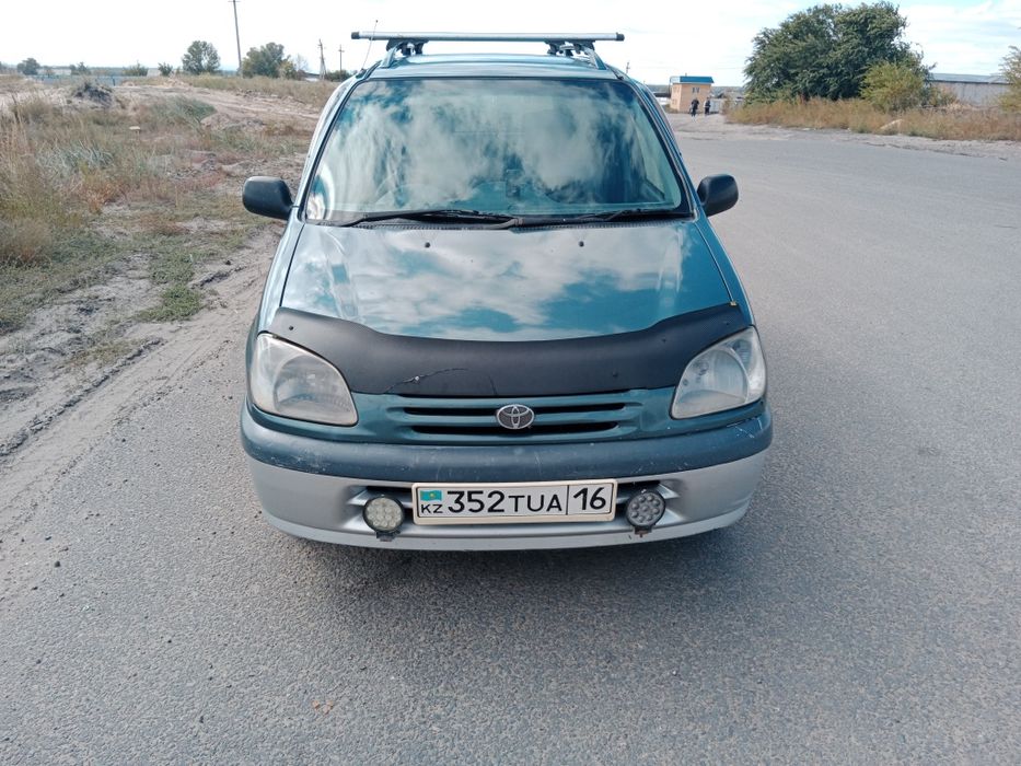 Продам Тойоту раум