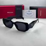 Слънчеви очила Prada Sunglasses Правоъгълни Черни Прада УВ400 защита ,