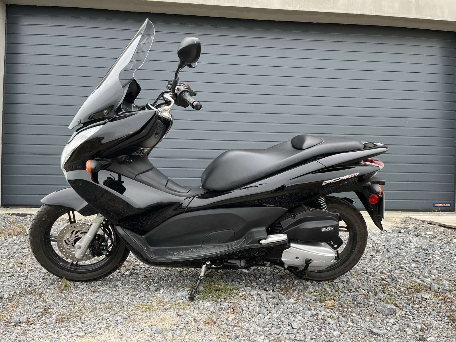 Honda pcx 150 кубика 2013г