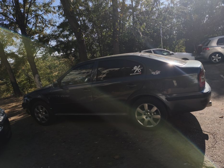 Vand Skoda Octavia 1 pentru dezmembrari