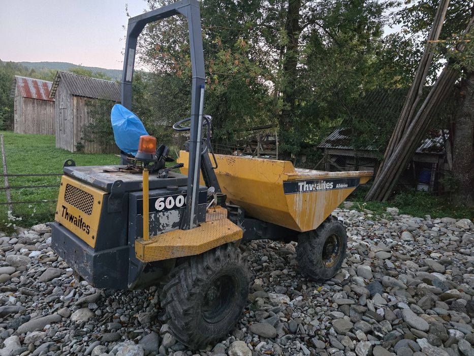Dumper Thwaites 3 tone