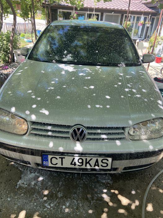 Vând golf 4 in stare buna