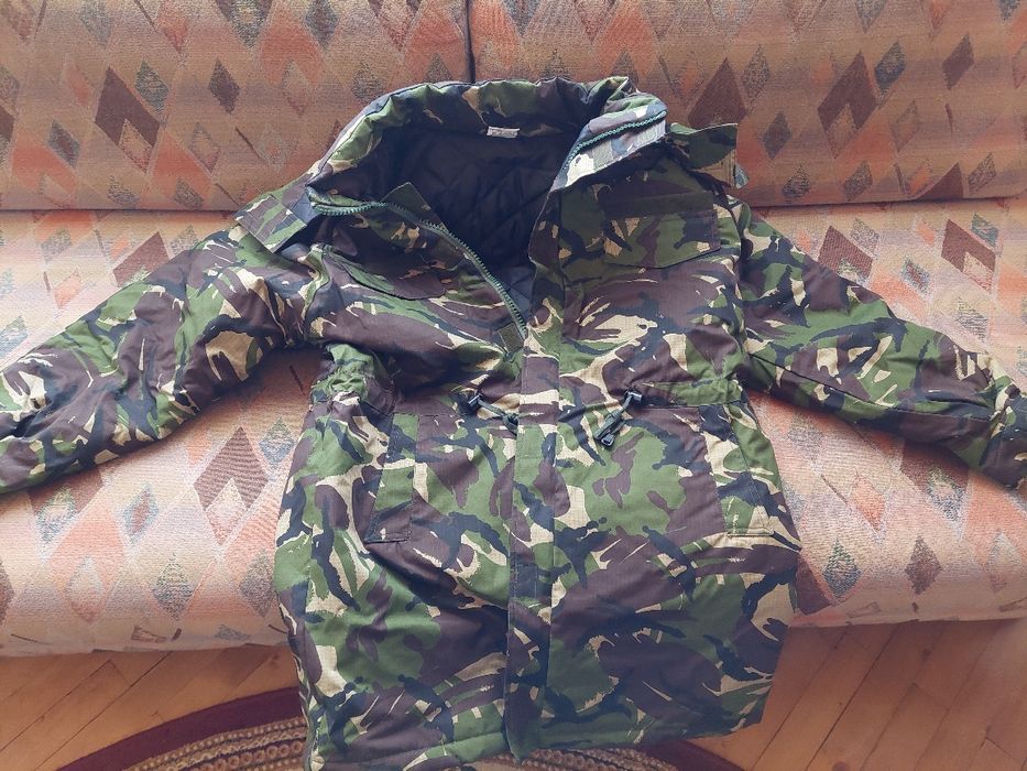 Scurta ,geaca ,cămașă,șapcă armata