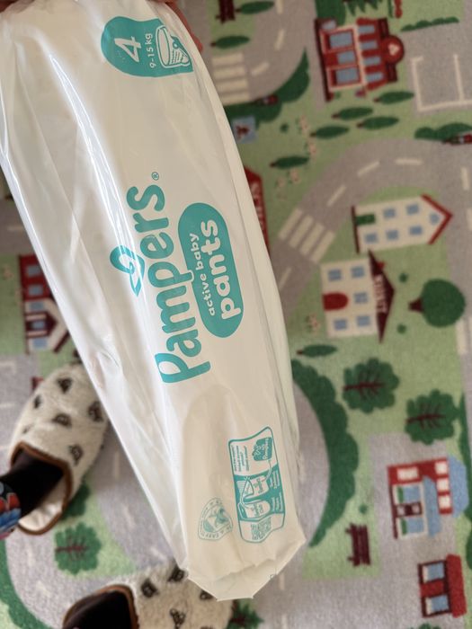 Неотваряни PAMPERS pants 4