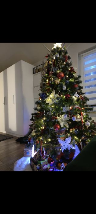 Brad artificial Crăciun