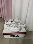 Adidasi Fila fete
