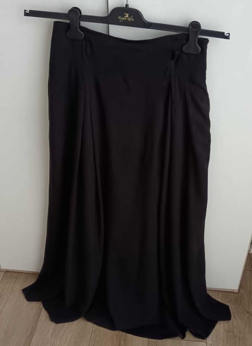 Длинная черная юбка, размер 44-46 (М)