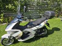 scuter wk motor yamaha 49cm³