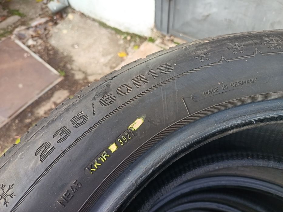 Anvelope MS iarna 235 60 18 Dunlop 2021 5.2-6.2mm