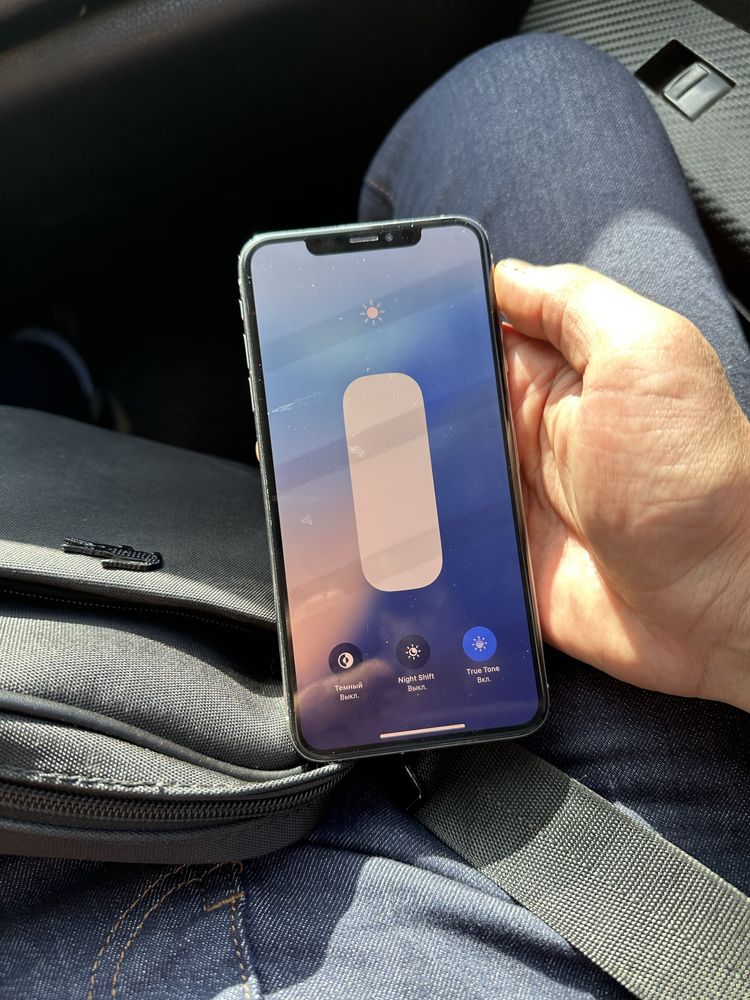 Продам или обменяю iphone xs max