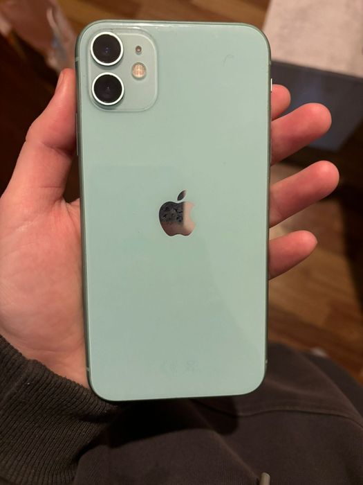 Продам айфон 11 в хорошим состояние