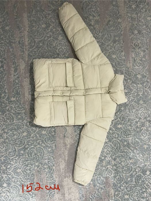 Куртка почти новая Mango