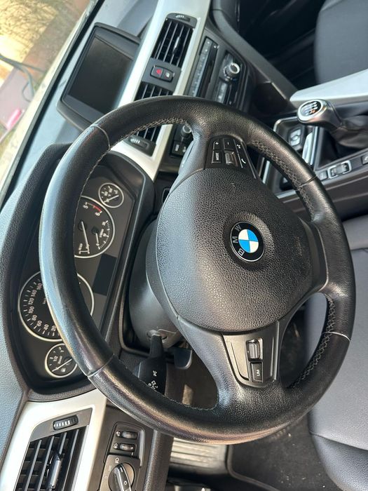 Ofer spre vânzare BMW F30
