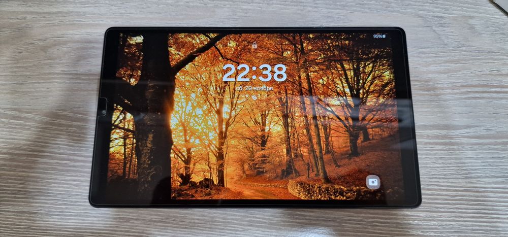 Продаю планшет Samsung