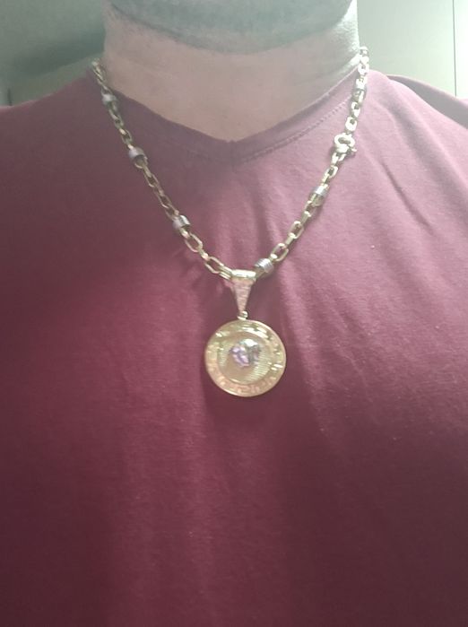 Vând lanț si medalion aur 14 k 16.54 grame !!!