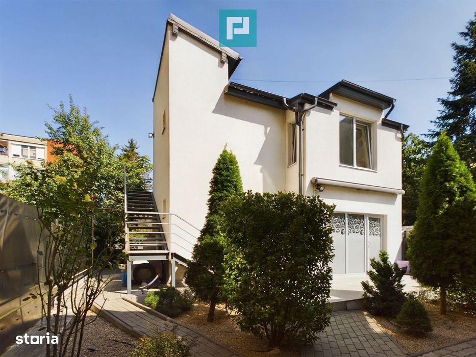 Vilă cu destinație multiplă situată ultracentral