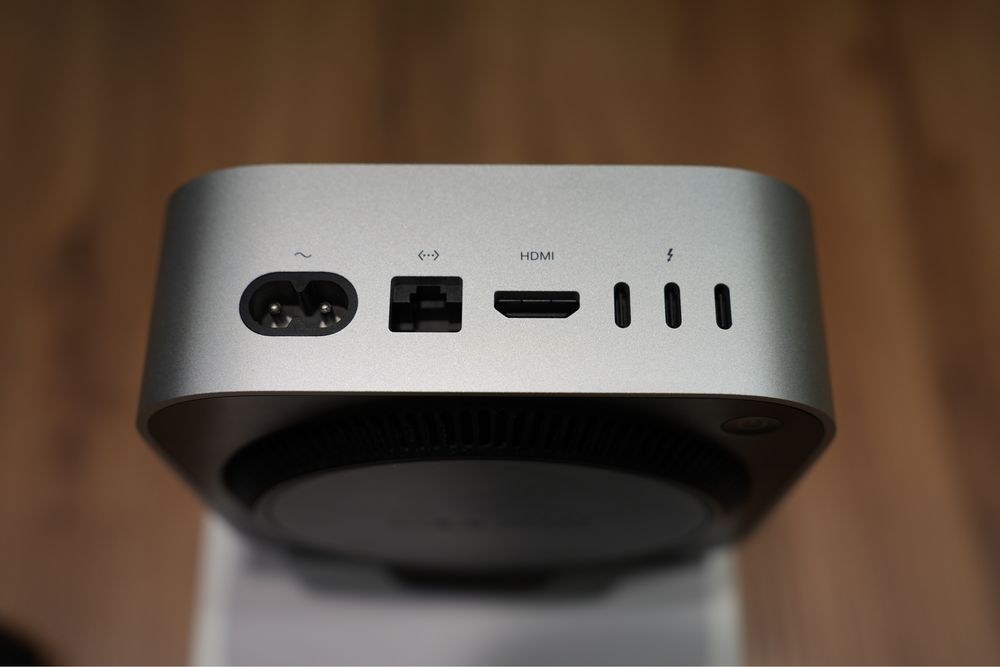 Mac Mini M4 16/512 10 core - Пълен комплект + Гаранция