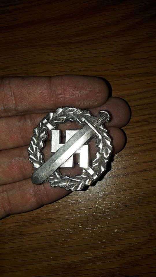 Insigna vintage WW2