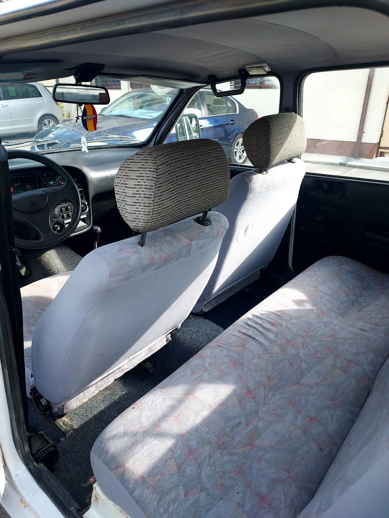 Dacia Papuc 5 locuri