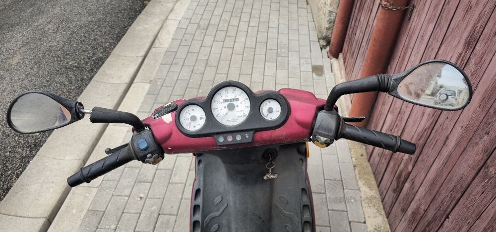 Scuter, moped Peugeot