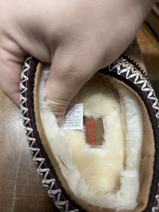 Papuci UGG Tasman