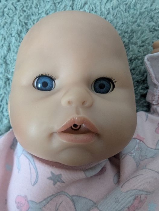 Păpușa Baby Born Zapf Creation