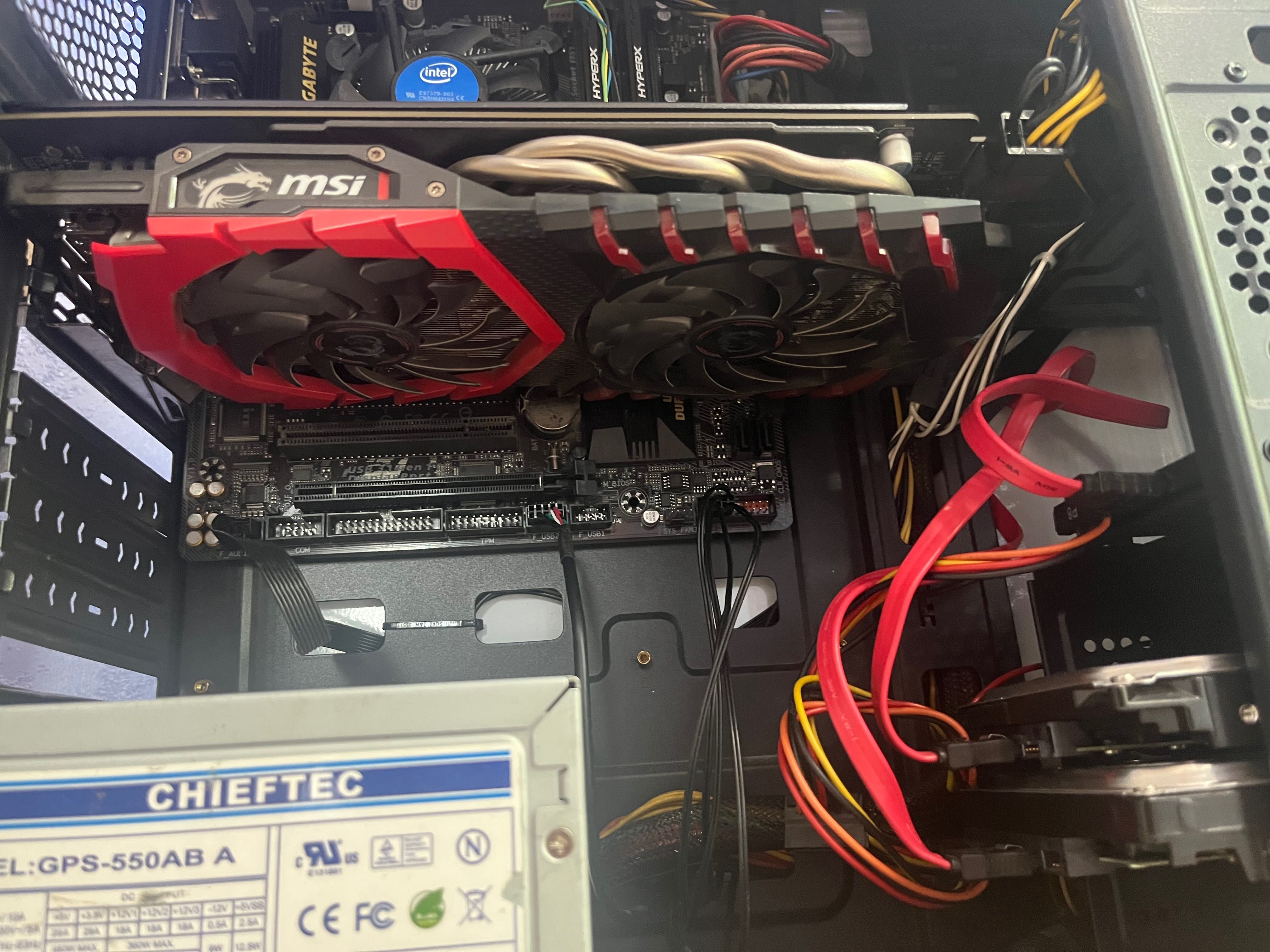 компютър+ монитор acer75Hz