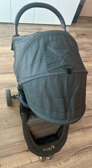 Cărucior Baby Jogger City Mini – cu cutie originală