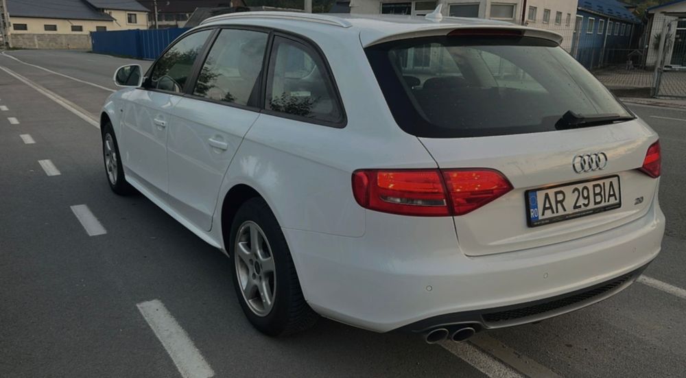 Audi A4 B8 2.0TDI 143 CP / Cutie automată