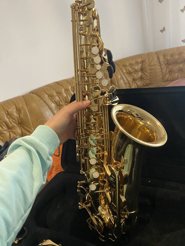 Vand saxofon yamaha yas 280