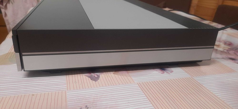 Bang & Olufsen Beomaster 5500.