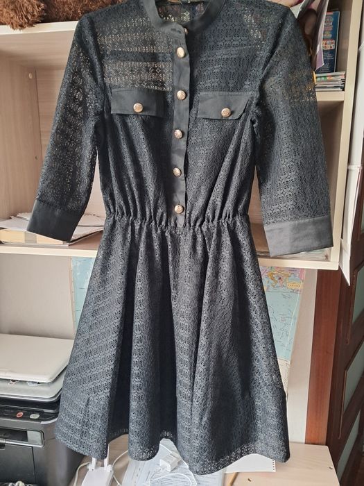 Продам платье гипюровое