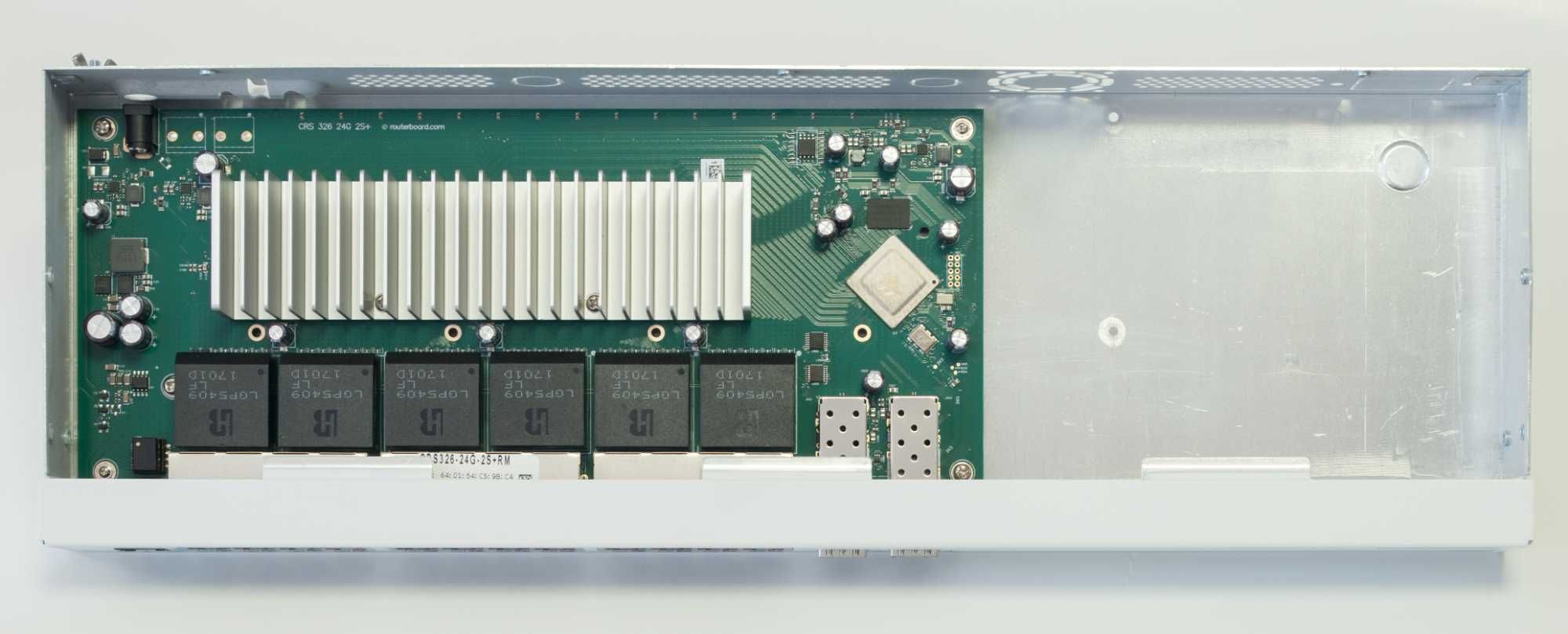 Коммутатор MikroTik CRS326-24G-2S+RM