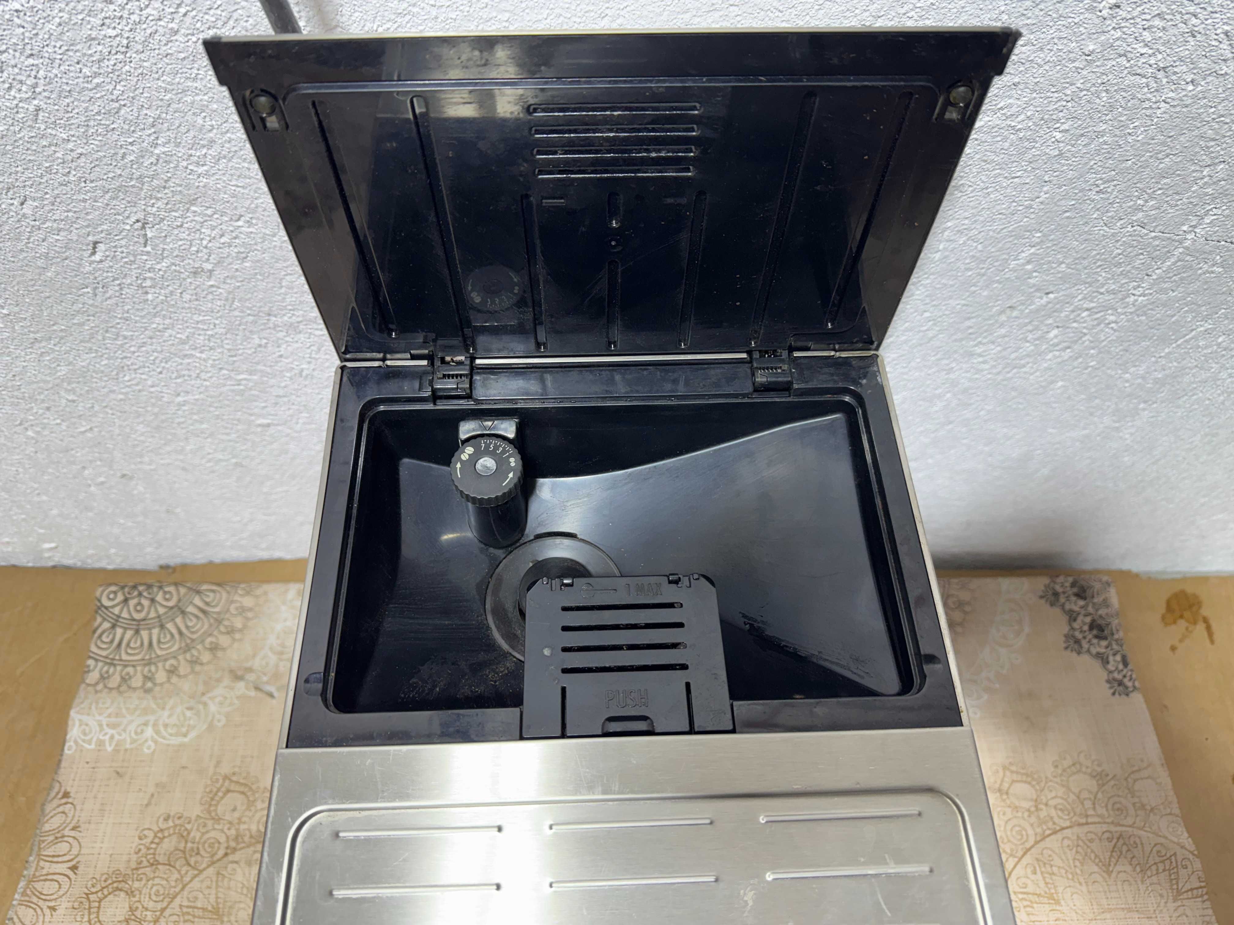Кафемашина - Delonghi Primadonna S Deluxe