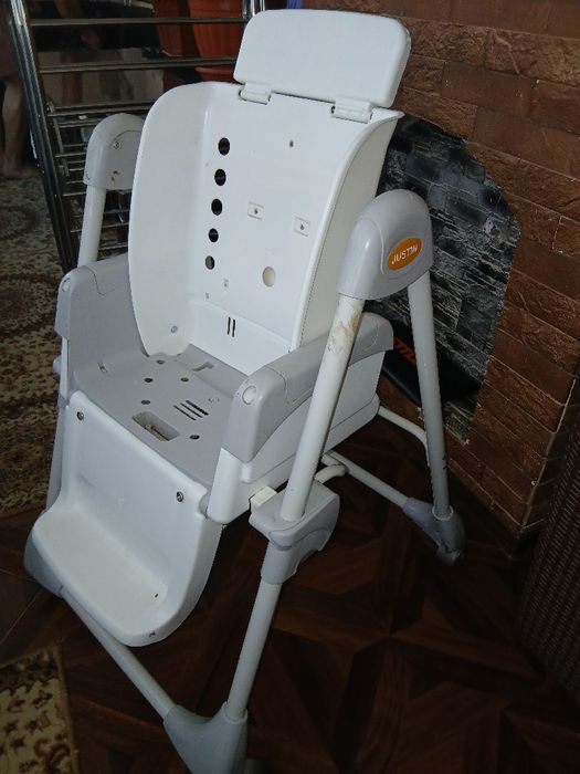 Детский стульчик для кормления,большой,удобный в использовании,удобный